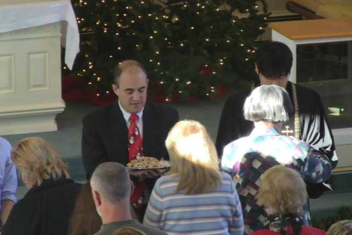 Singers From Wyckoff's Grace United Spread Musical Cheer