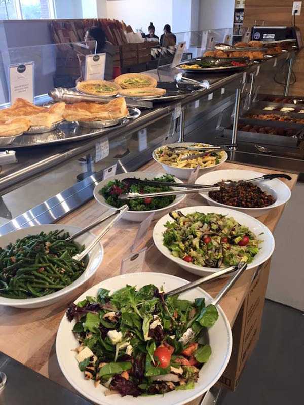 Easton Parents Want New Menus For School Lunches