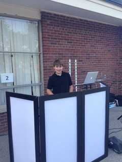 Enjoy Music, Dancing, Snacks At Beekman Library's Teen Scene