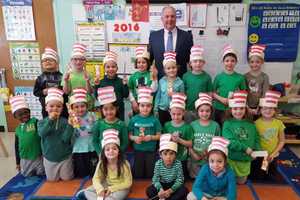 Saddle Brook Mayor Visits Kindergarten Readers