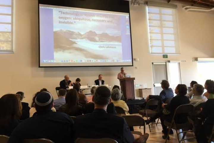Paramus Rabbi Presents At San Diego Conference