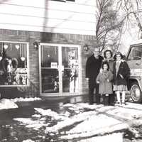 <p>A flashback to Teri&#x27;s Florist&#x27;s grand opening in Saddle Brook in 1965.</p>