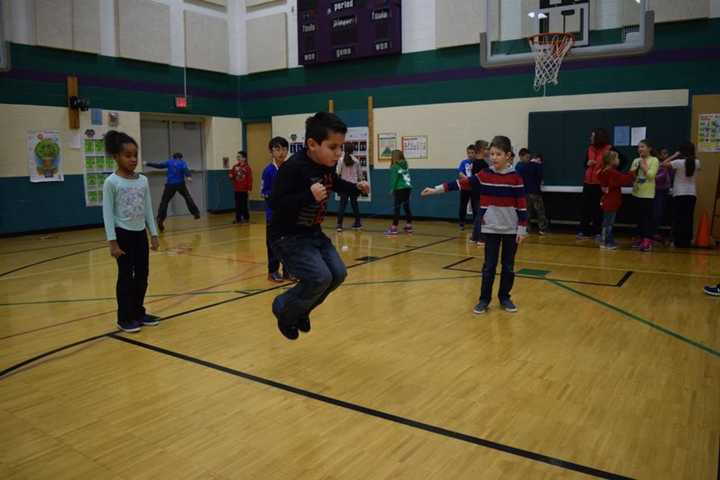 Carlstadt Students Jump Rope For Charity