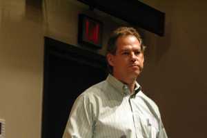 Fairview Library Welcomes eBay Specialist Rick Feingold