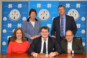Rutherford Football Player Commits To Sacred Heart
