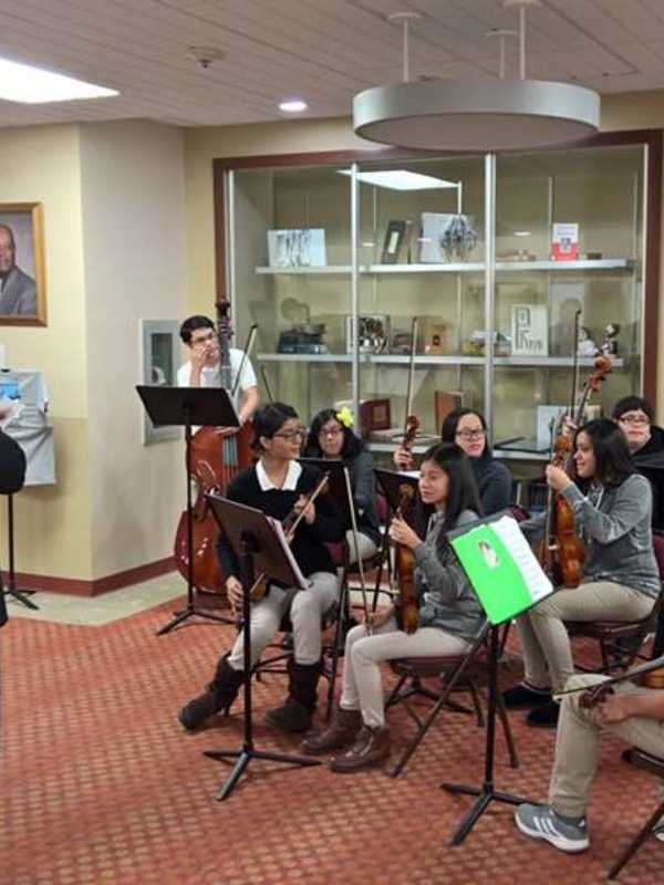 Middle States Association Team Reviews Passaic Schools