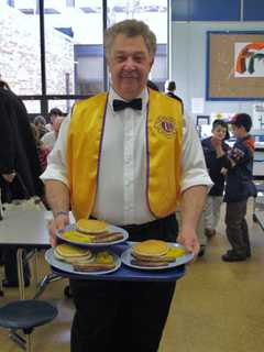 Closter Lion's Club Sets Pancake Breakfast Fundraiser