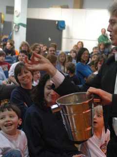 Magician Comes To Mahwah Library