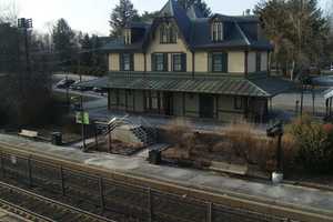 Man Fatally Struck By Train At Fanwood Station: NJ Transit