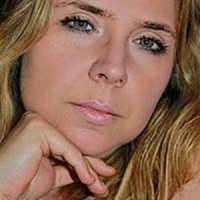<p>Renee Antonelli Valente</p>
