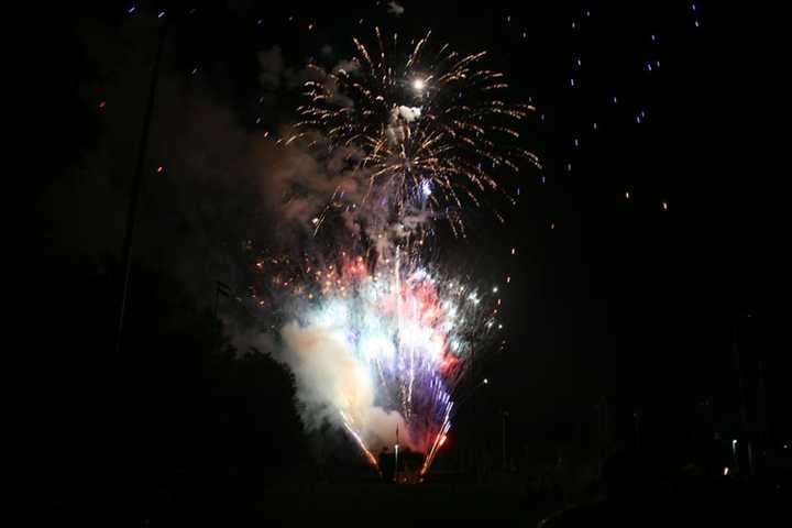 Paramus 4th of July celebrations always includes a spectacular light show.