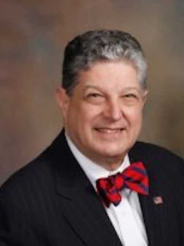 Services Set For Redding's Mark Stern, Who Died In Danbury Plane Crash