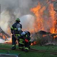 <p>The garage was destroyed.</p>