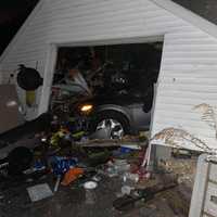 <p>The vehicle inside the garage.</p>