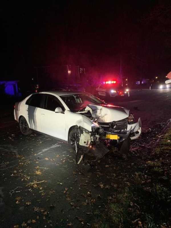 Rockland Man Charged With DWI After Crashing Into Tree