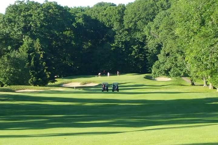 Discover A Hole In One Experience At Mill River Country Club's Open House