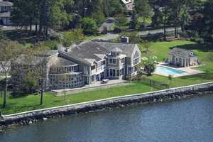 Experience Luxury Without Compromise With Coldwell Banker Previews