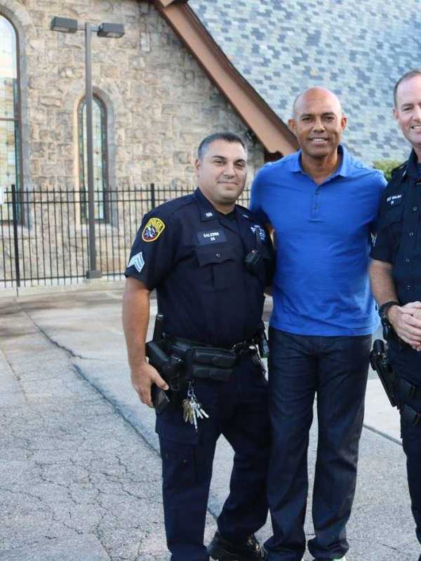 Meet Mariano Rivera At Donation Drop For Hurricane Victims In New Rochelle