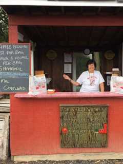 'Sweeten' Your Fall Apple Picking At The Orchards Of Concklin In Pomona