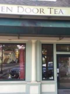 Open Door Tea Brews Up Organic Treats In Stratford