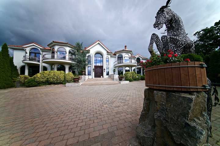 Iconic Cresskill Estate Nears Auction Block