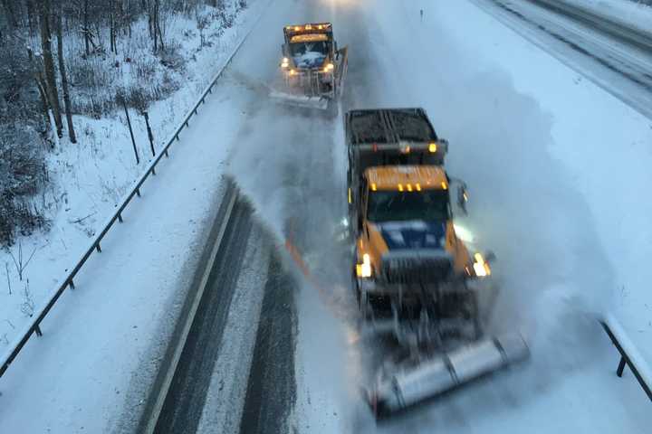 Crashes Mount On Long Island As Nor'easter Moves Across Region