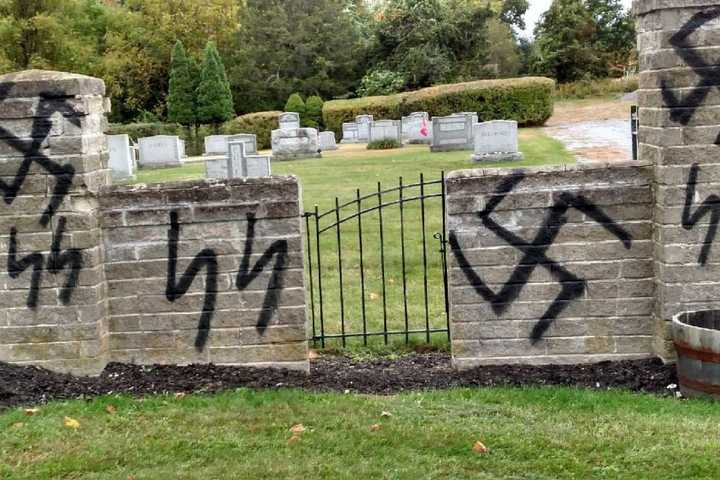 Warwick Teen Pleads Not Guilty To Painting Ant-Semitic Graffiti