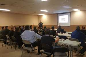 Palisades Mall Employees Get Latest Security Training From CPD