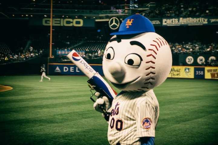 Mr. Met To Attend Glen Rock Baseball, Softball Parade