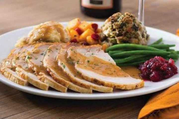 Cresskill Parish Gives Back For Thanksgiving