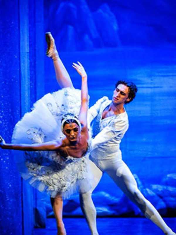 Russian Grand Ballet Performs 'Swan Lake' In Poughkeepsie