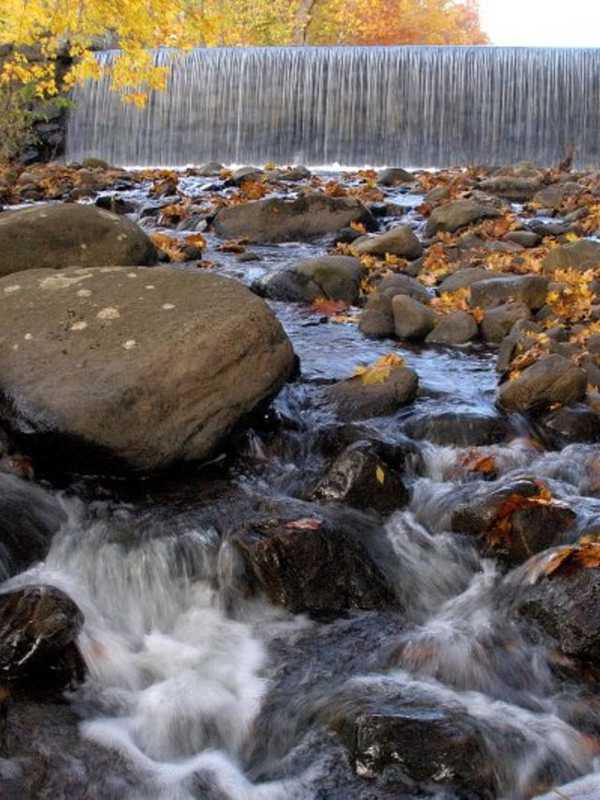 Ringwood Residents Want Excavation Not Barricade For Superfund Site
