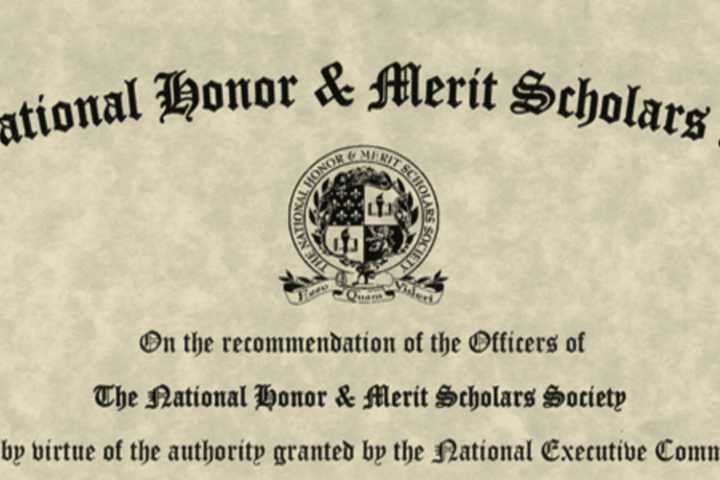 Westchester Students Awarded $2,500 Scholarships