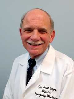 Larchmont Physician Honored At Phelps' 28th Champagne Ball