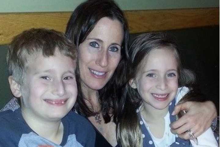 Local Author Give Signing At Tenafly Bookstore