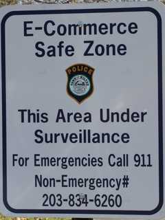 Wilton Police Offer A Safe Space For E-Commerce Transactions