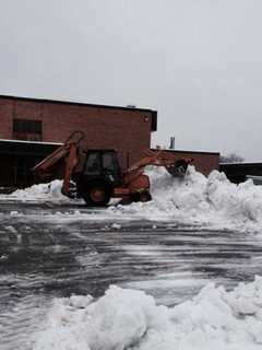 Spots Open To Plow Snow In Wayne