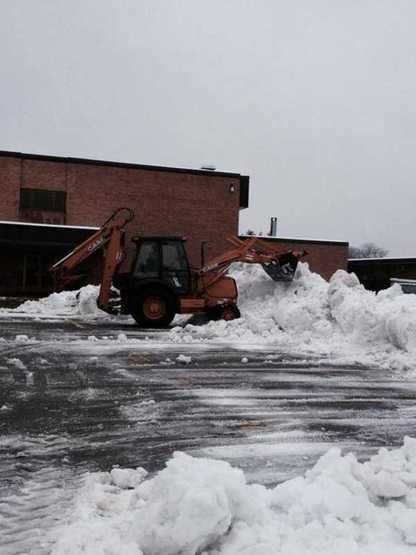 Spots Open To Plow Snow In Wayne