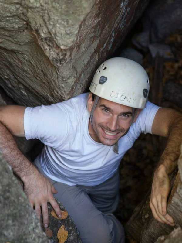 Latest Update: Croton-On-Hudson Man Freed From Cave After 10 Days, Sent To Hospital