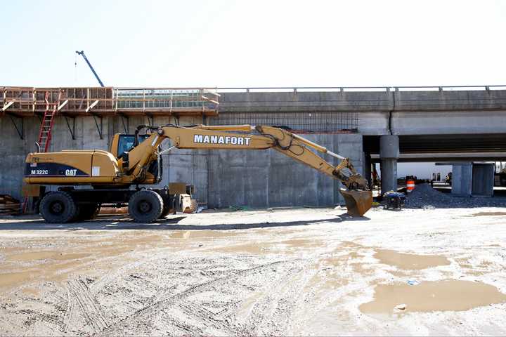 DOT Meeting In Bridgeport Focuses On Traffic Impact Of Route 8 Project