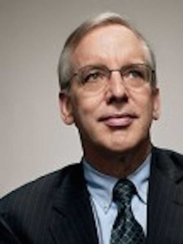 University Of Bridgeport Sponsors Talks With Reserve Leader, CFO Of NFL