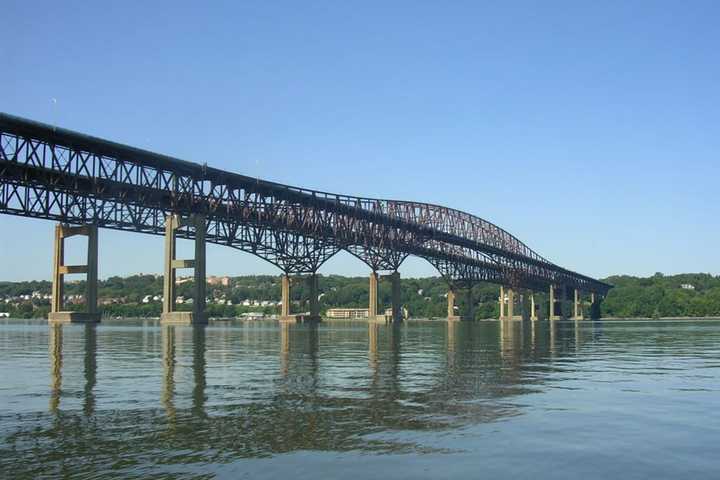 Jumper Update: Man Parked Car Below Hudson Valley Bridge, Walked Up, Climbed Span, Police Say