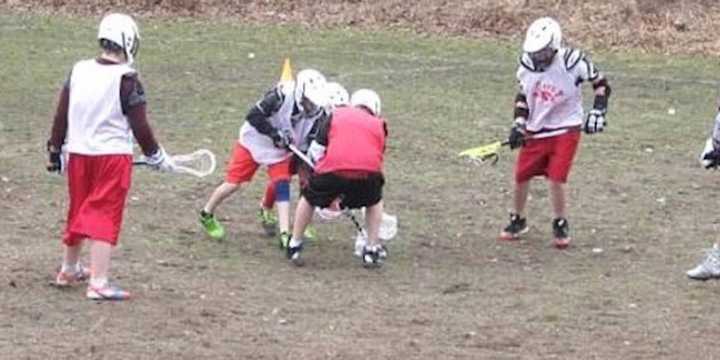 Bloomingdale kids are invited to join the Pompton Lakes Lacrosse League.