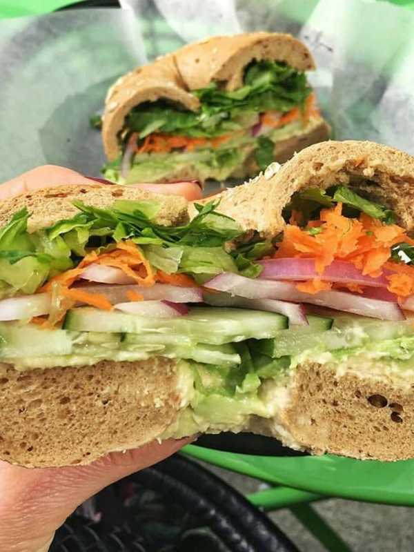 Nibble & Nosh: Beacon Bagel Wins Over Patrons With DVlicious Offerings