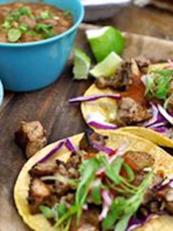 Darien's Blue Wave Taco Promises A Surfer Vibe, Healthy Food