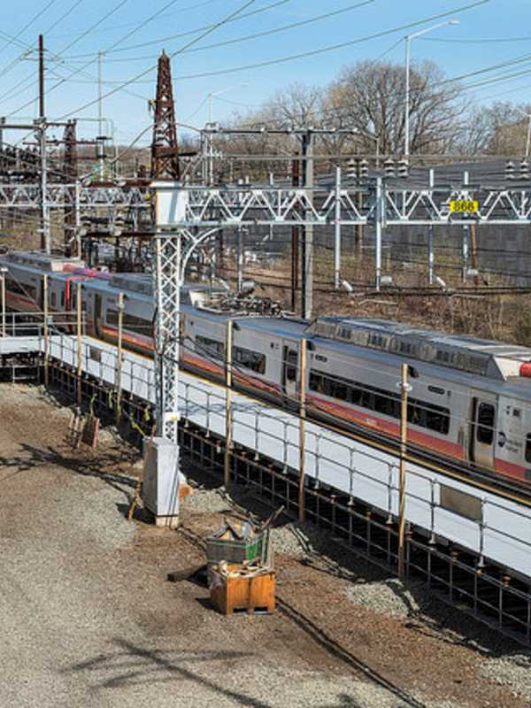 Metro-North Putting Devon Transfer Back In Service