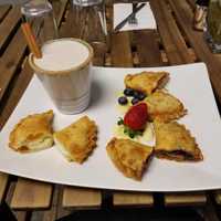 <p>Cibus Latin Fusion in Stratford is known for its empanadas and fruit drinks.</p>