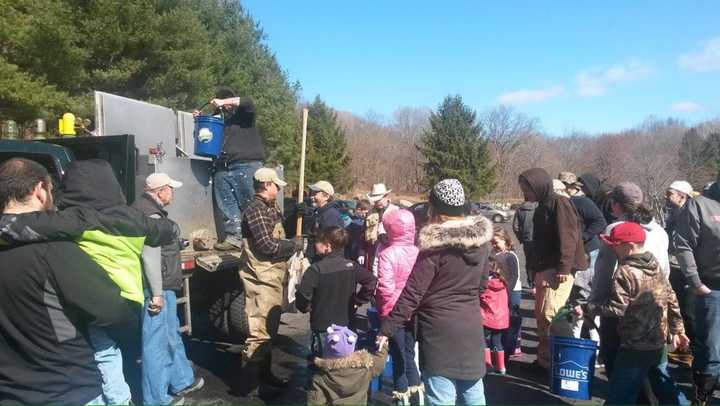 Good weather made for a big turnout at Great Hollow Lake.