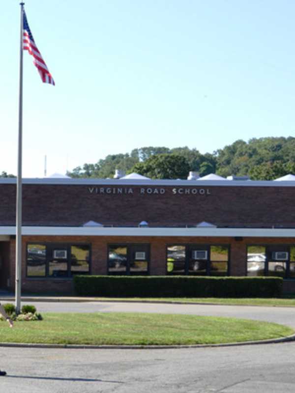 Valhalla School Fathers Can Socialize, Watch Football At Dad's PTA Event