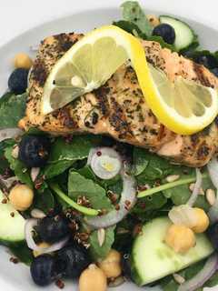 Be A Sport: Check Out Stamford's All Star Bar & Grill At Chelsea Piers